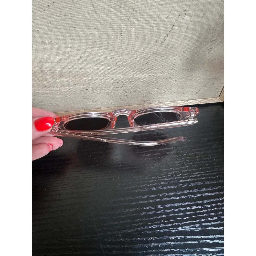 Bonnie Clyde Hill Sunglasses Pink Translucent Round Frame 50 22 145